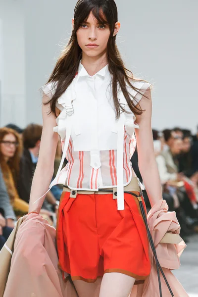 Look 23